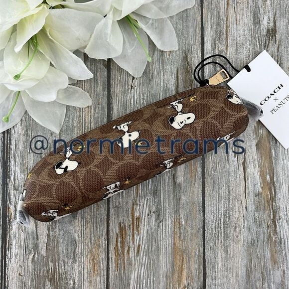 Coach X Peanuts Pencil Case In Signature Canvas With Snoopy Print Bag Purse - Picture 3 of 9